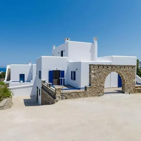 Dream Paros, Private Pool فيلة Sarakíniko